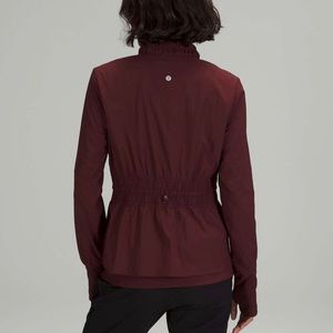 NWOT Sights Seen Jacket - Lululemon